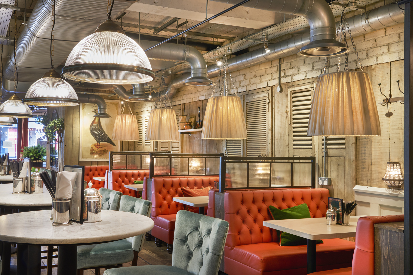 St Albans Restaurant Bill's Breakfast, Lunch and Dinner